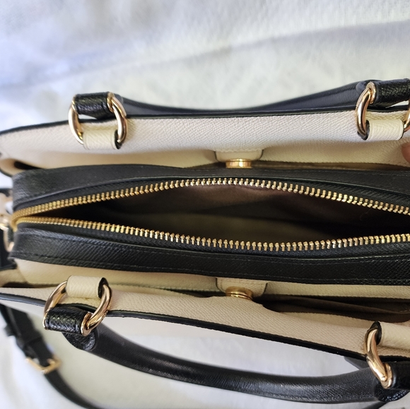 Tri-Color/Colorblock Coach “Lillie” Carryall Bag - Picture 5 of 12